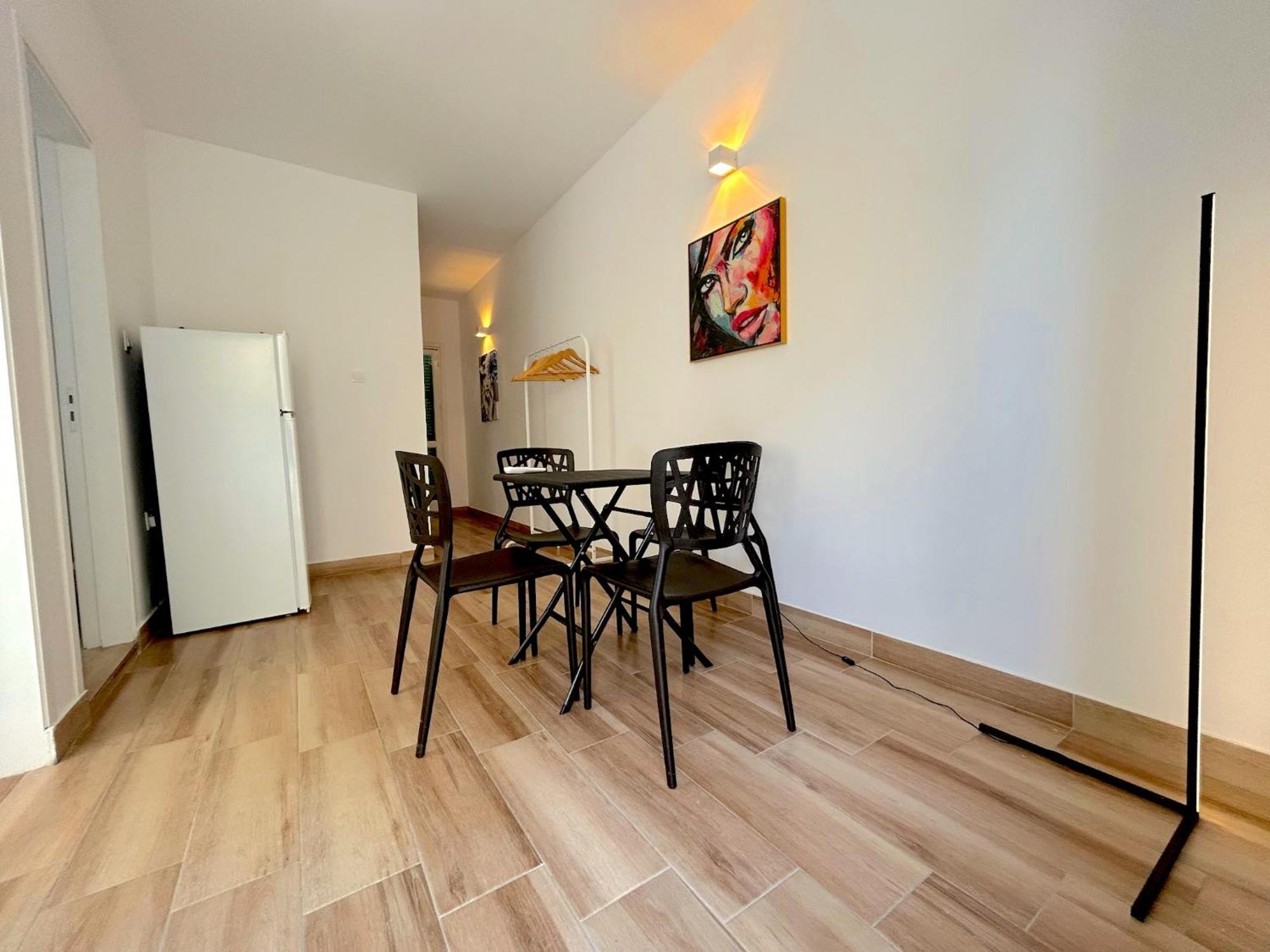 Queen Regina Suites By Platform 357 Nicósia Exterior foto